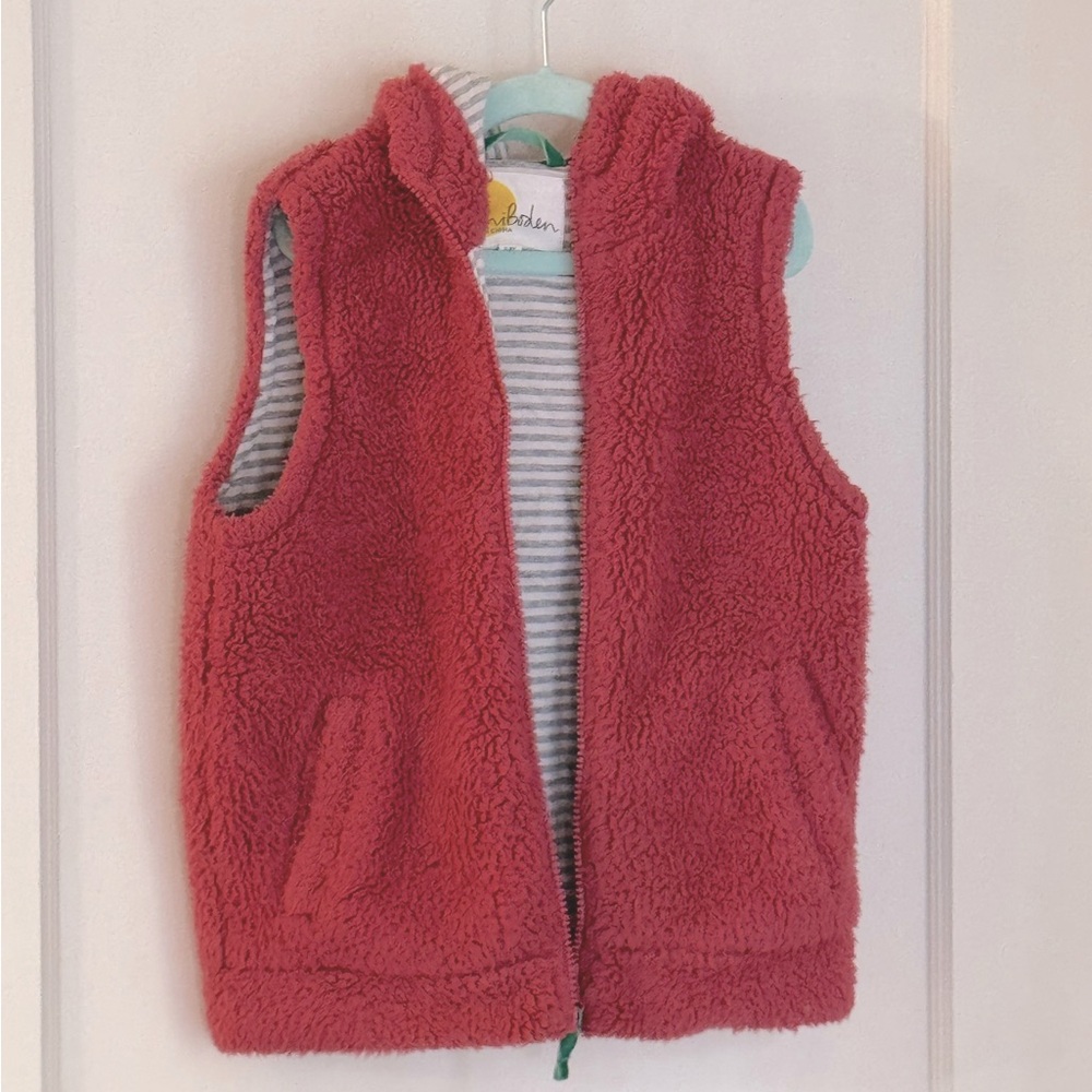 Mini Boden pink fleece hooded vest size 7-8